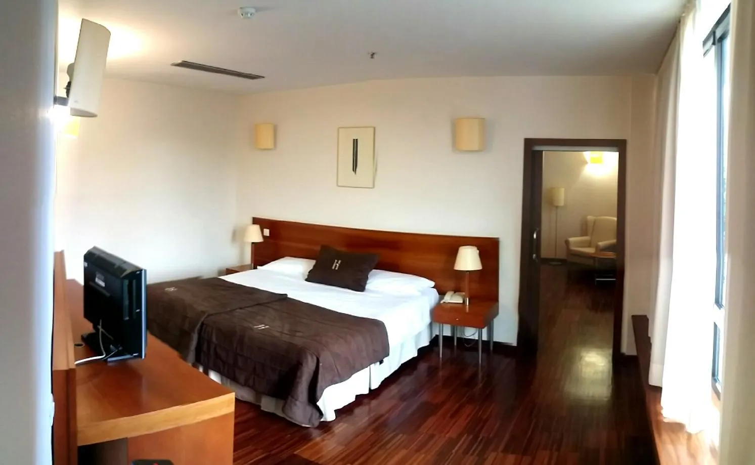 ****  Hotel Escuela Santa Cruz Spain